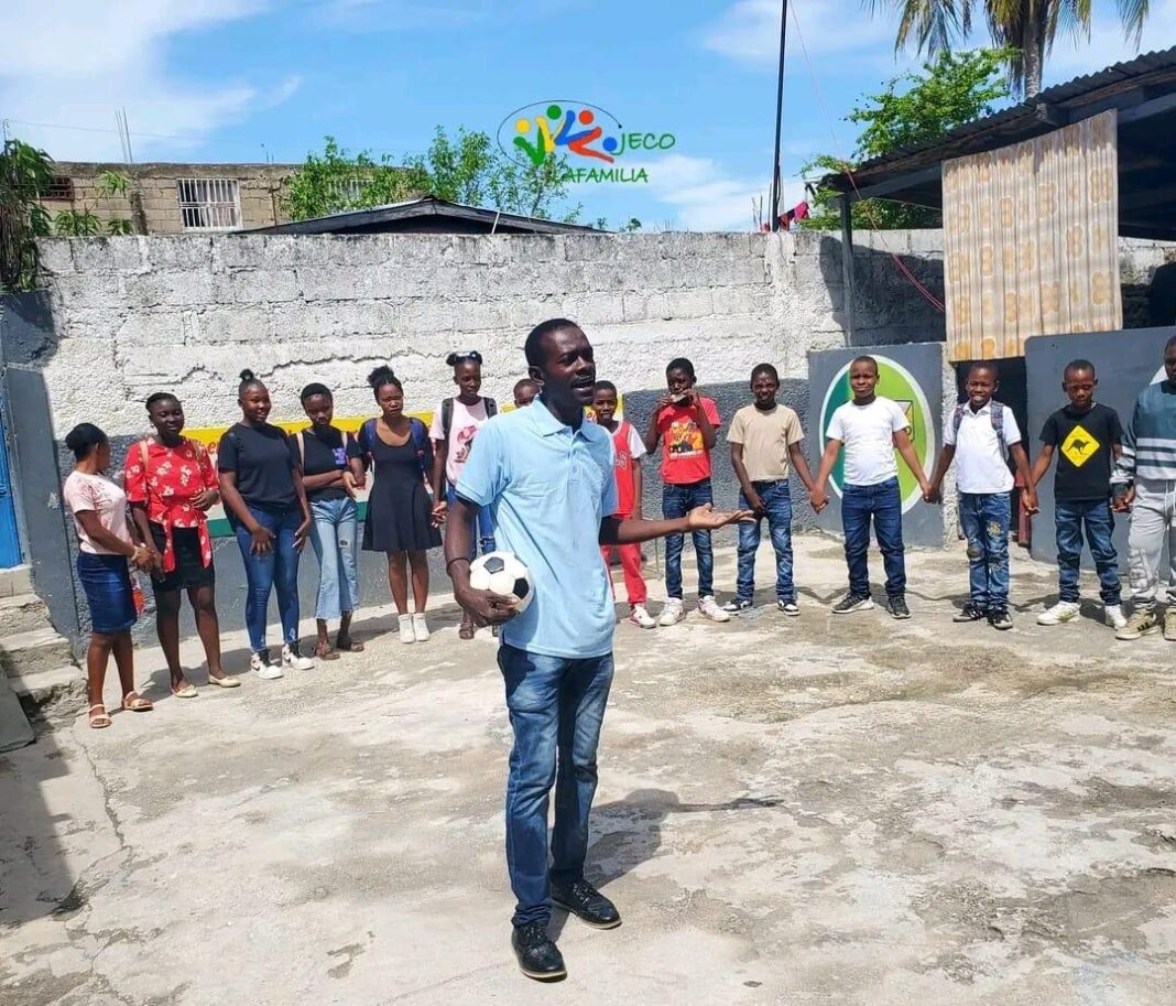Carrefour : des activités psychosociales pour aider les enfants à surmonter les traumatismes